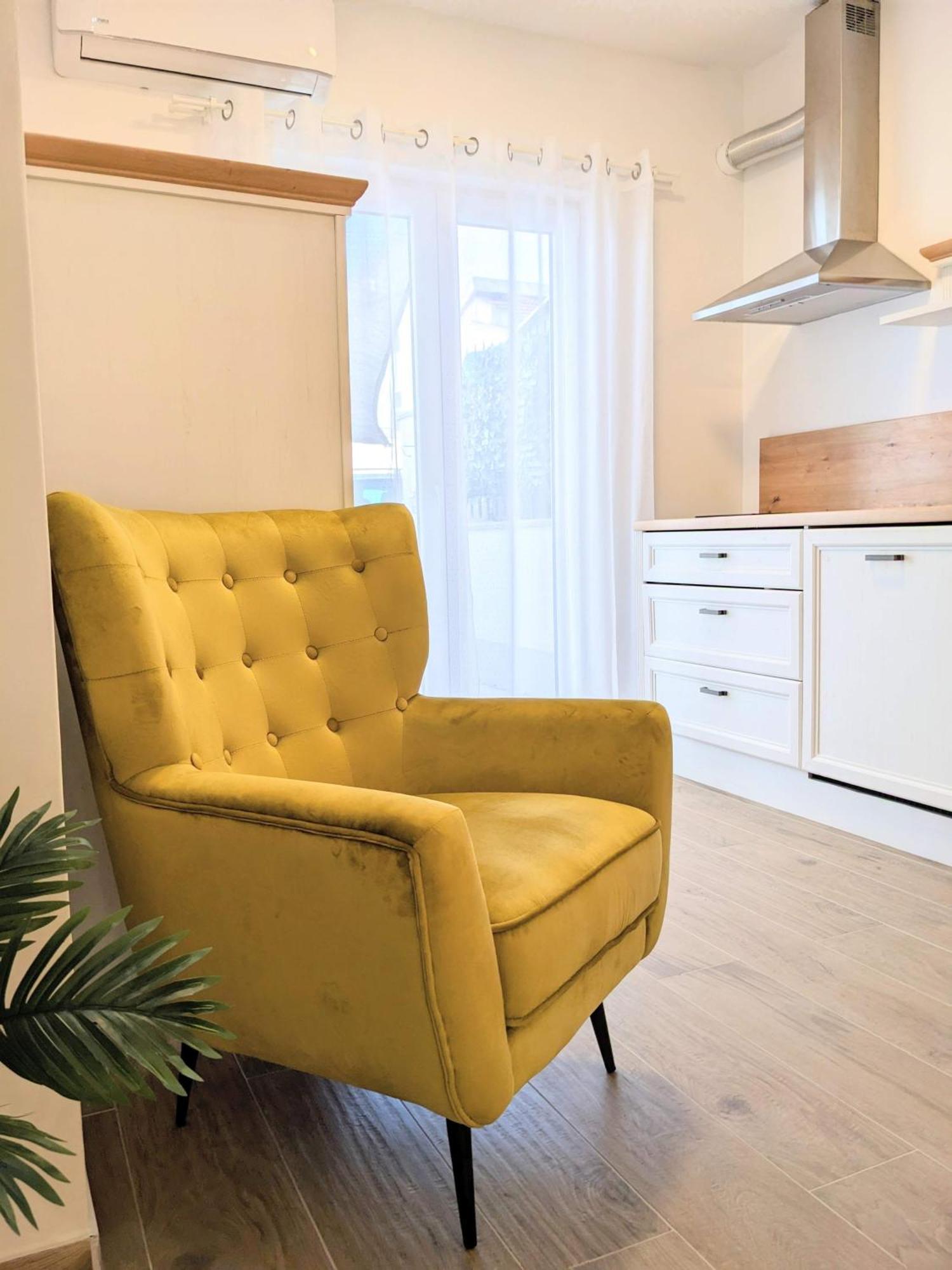 Apartments Gin & Tonic Σπλιτ Εξωτερικό φωτογραφία